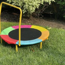 Kids trampoline