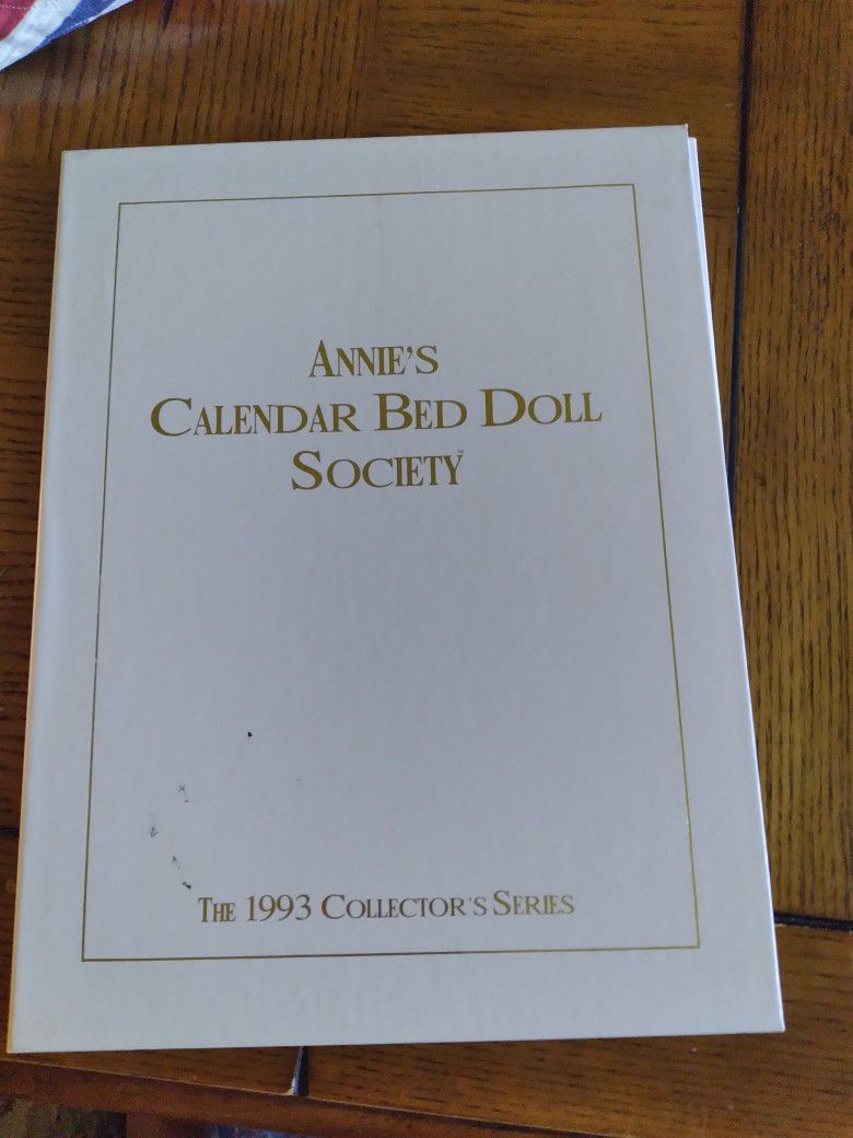 Annie's Calendar Bed Doll Society - 15 Patterns