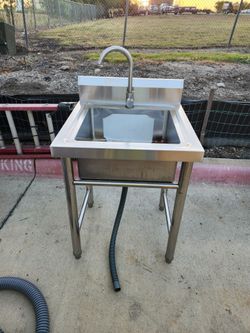 Stainless steel sink