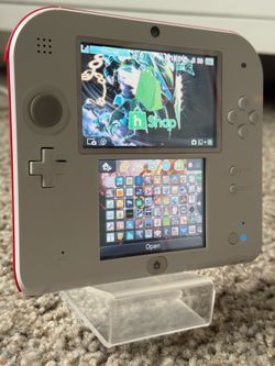 Nintendo 2DS Console Charger Stylus & Games !