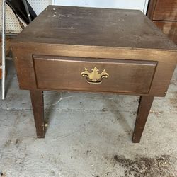 End Table / Night Stand