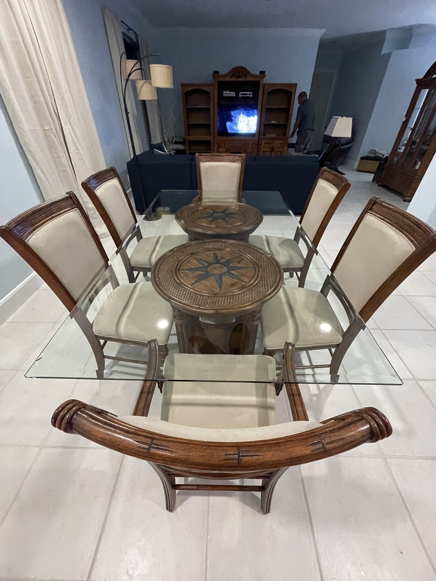 Tropical Style Dining Table Set