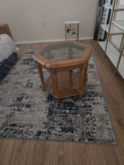 End table