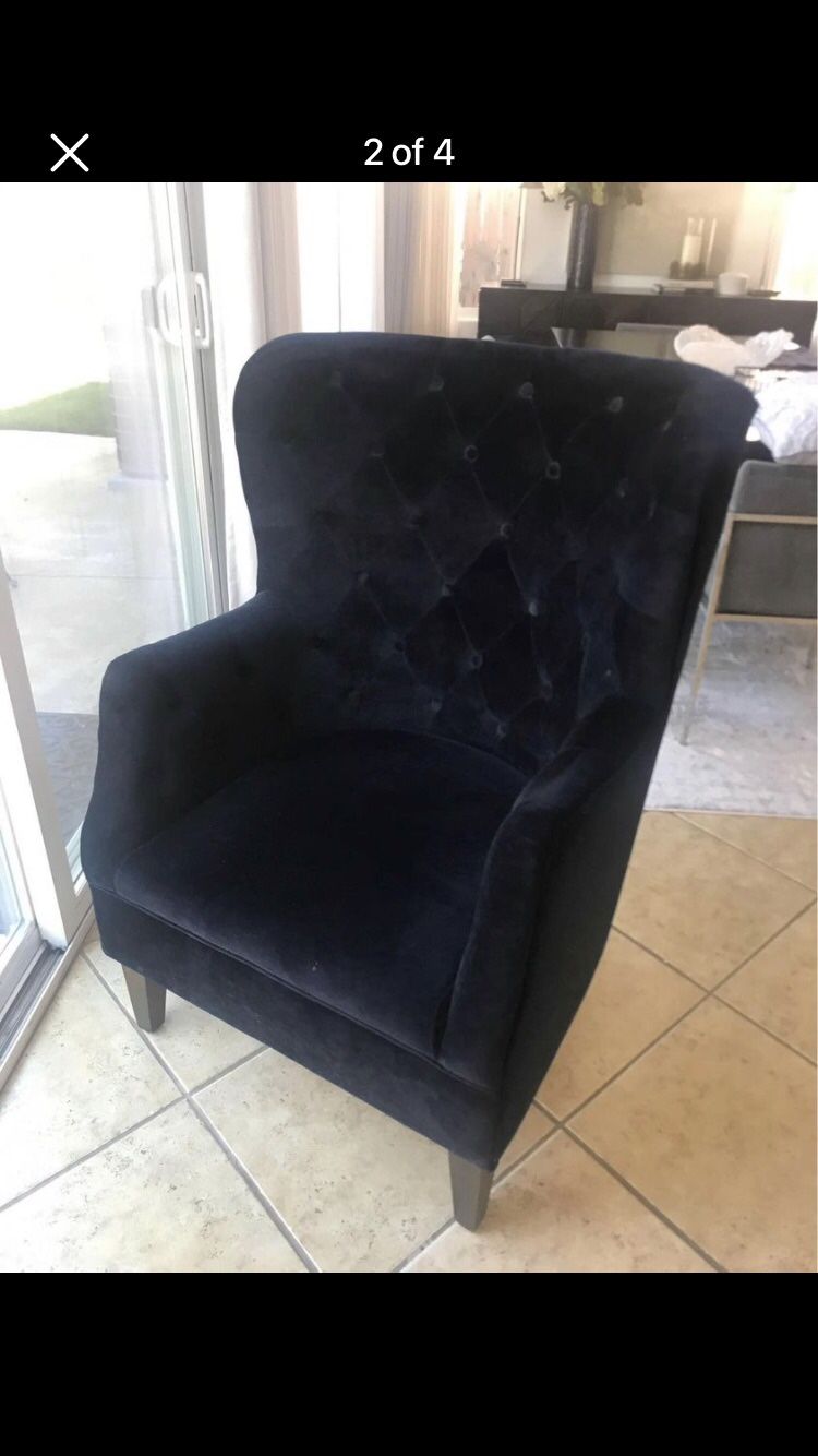 Navy Blue Tufted Wingback Chair 