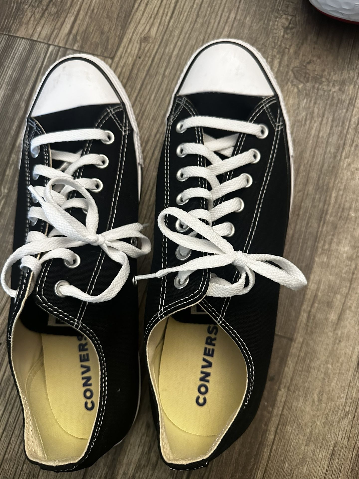 Converse Adult Size 12