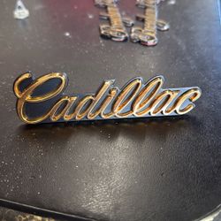 Original Cadillac Grill Script