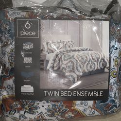 Bedding Set