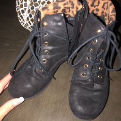 Girls Black And Leopard Booties Size 1