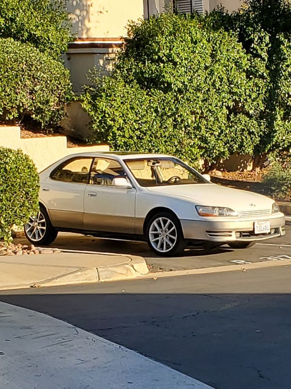 95 Lexus es 300 for Sale in San Diego, CA