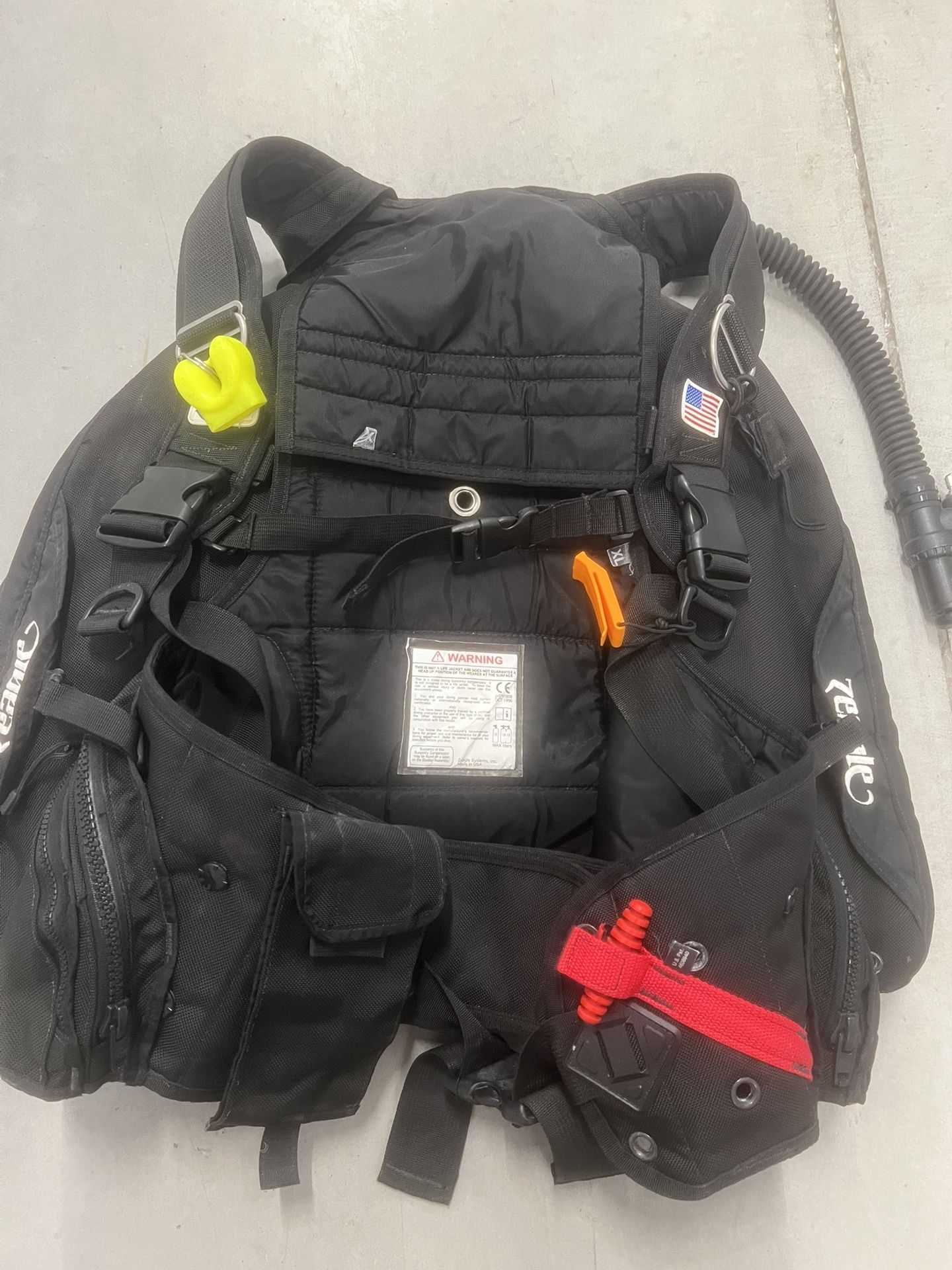 Zeagle Ranger Back Inflate Weight Integrated Mens Scuba Diving BCD Vest Only XL. This is a used vest in overall in very good cosmetic condition with n