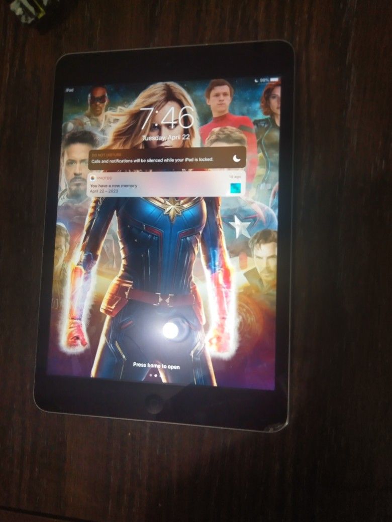 iPad A1489 For Repair Or Parts