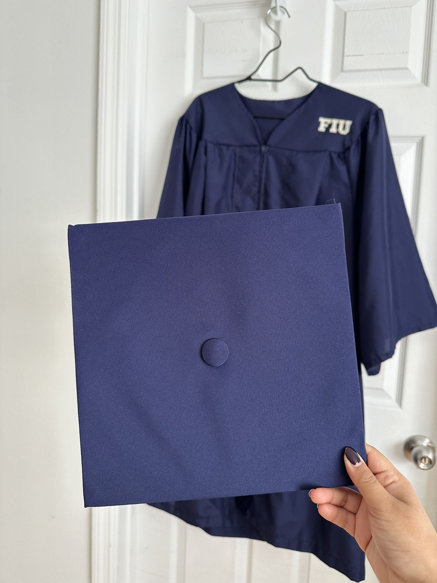 FIU Cap and Gown 
