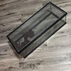 Tank With Sliding Screen Top