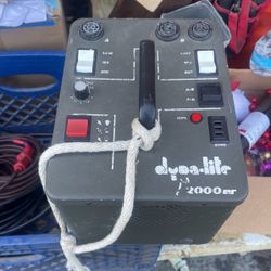 Dynalite 2000er Pack And Head With Fan