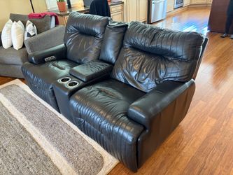 Black Leather Reclining Sofa and Love Seat