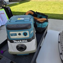 Makita 36v HEPA vaccum 