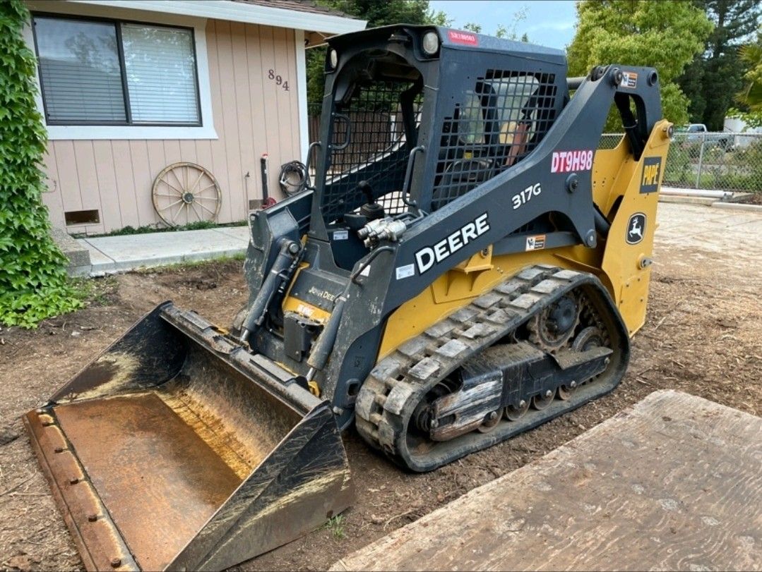 Deere 317g Tracked Skid Steer