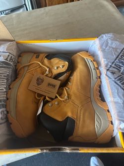 Magnum Work Boots size 11