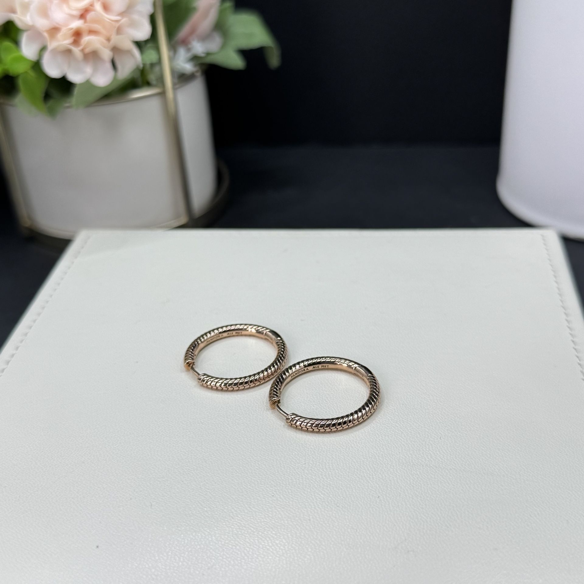 Pandora Moments Charm Hoop Earrings rosegold met
