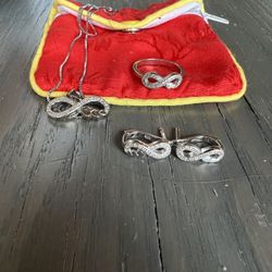Infinity Heart Jewelry Set