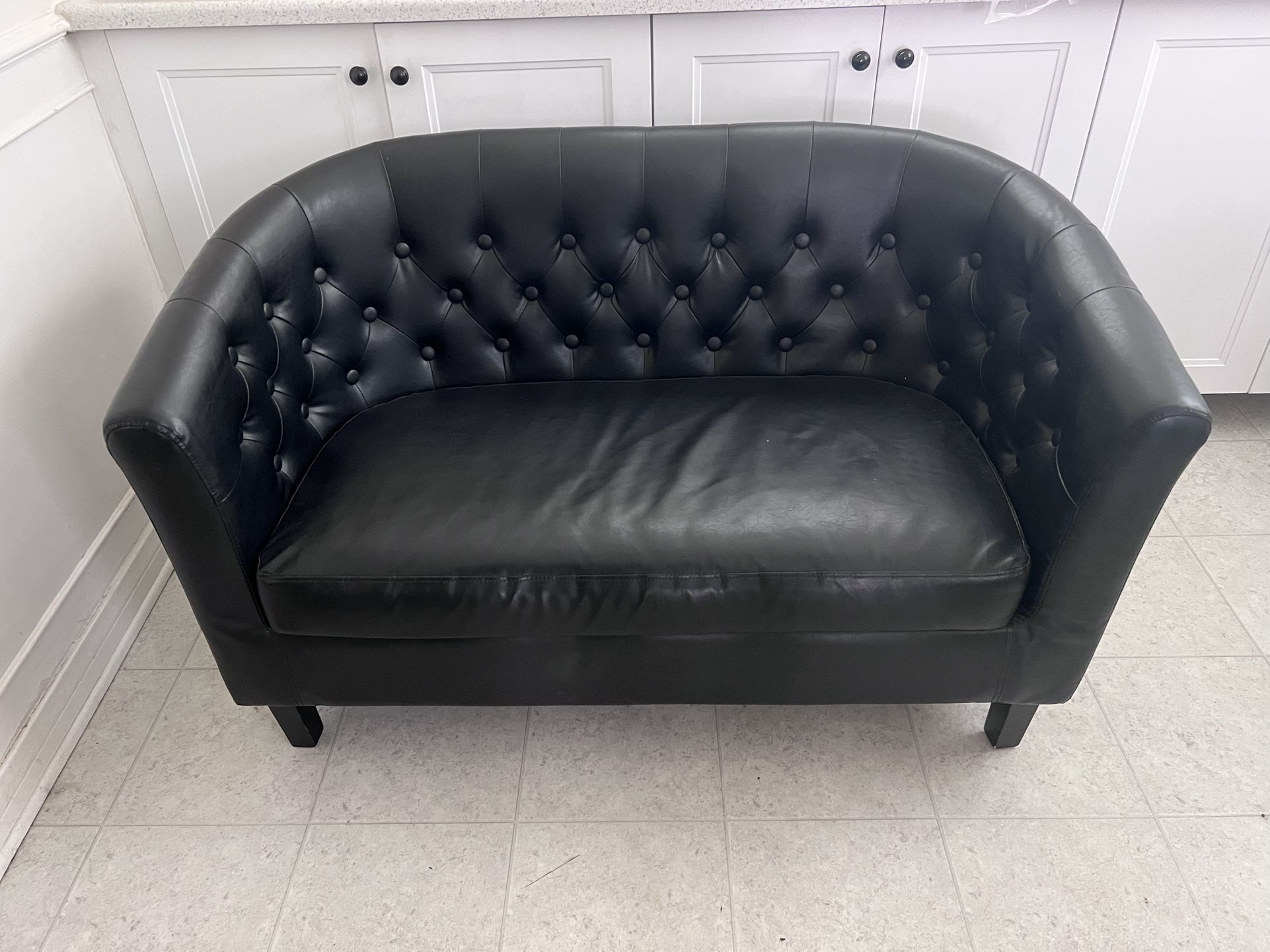Black Deep Button Modway Loveseat