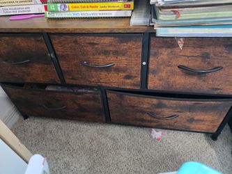 Table with 5 drawers