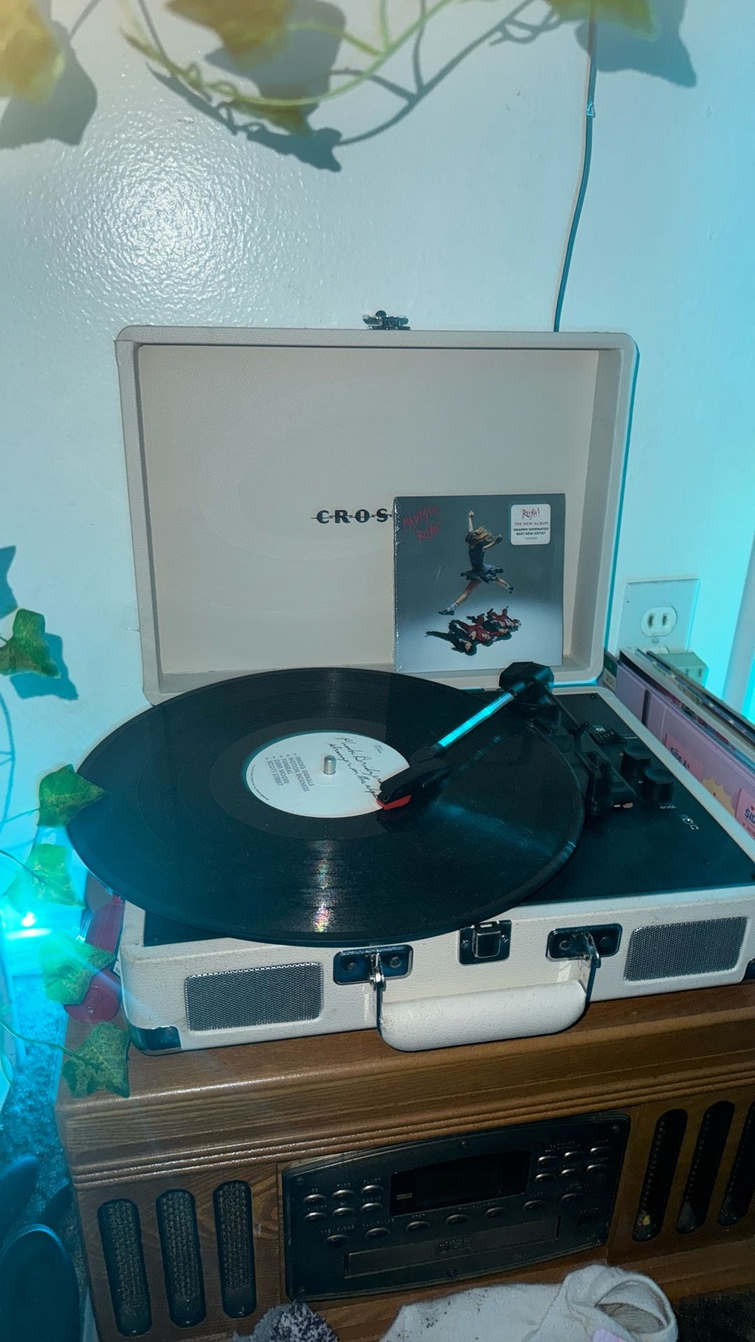 Crosley Cruiser Grey Record Player