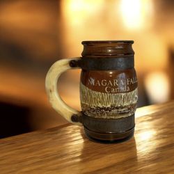 Vintage 1970s Amber Glass Souvenir Mug - Niagara Falls Canada - Barrel Style