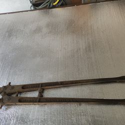 Old Bolt Cutter 42 Inches Long 