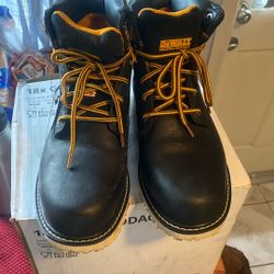 Dewalt Work Boots Steel  Toe 8  1/2 