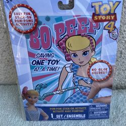 Toy Story 4 Bo Peep Pom Pom Activity Set.