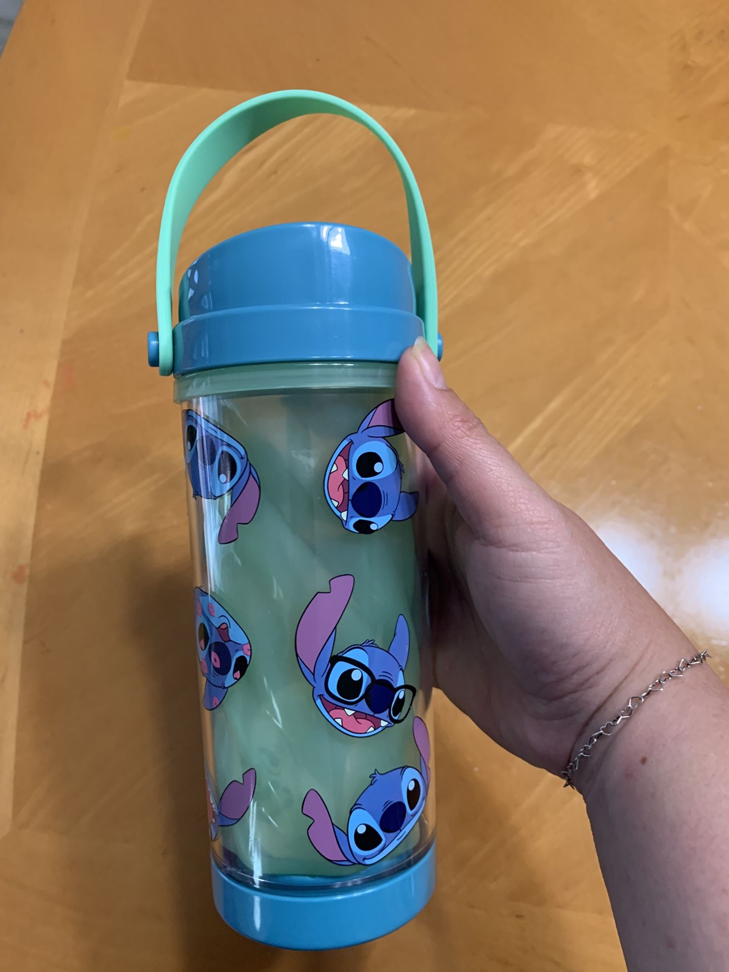 Disney Stitch Color Changing Water Bottle brand new with tag Coral Springs 33071