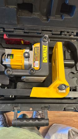 Laser level