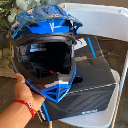 Dirt Bike Helmet 