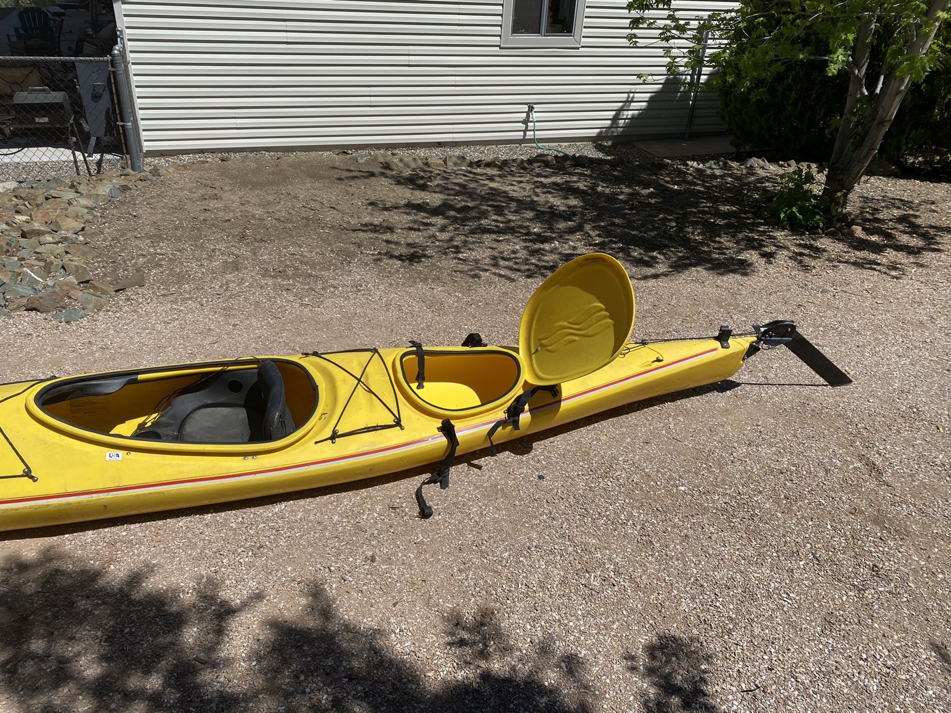 16 foot Chinook Aquaterra kayak for Sale in Prescott, AZ OfferUp