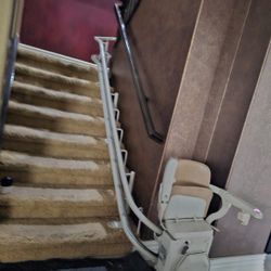 Stannah Curved Stair Lift Chair – Premium Quality, Smooth Ride, Safe & Space-Saving