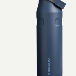 *NEW IceFlow Bottle With Flip Straw Lid -36oz