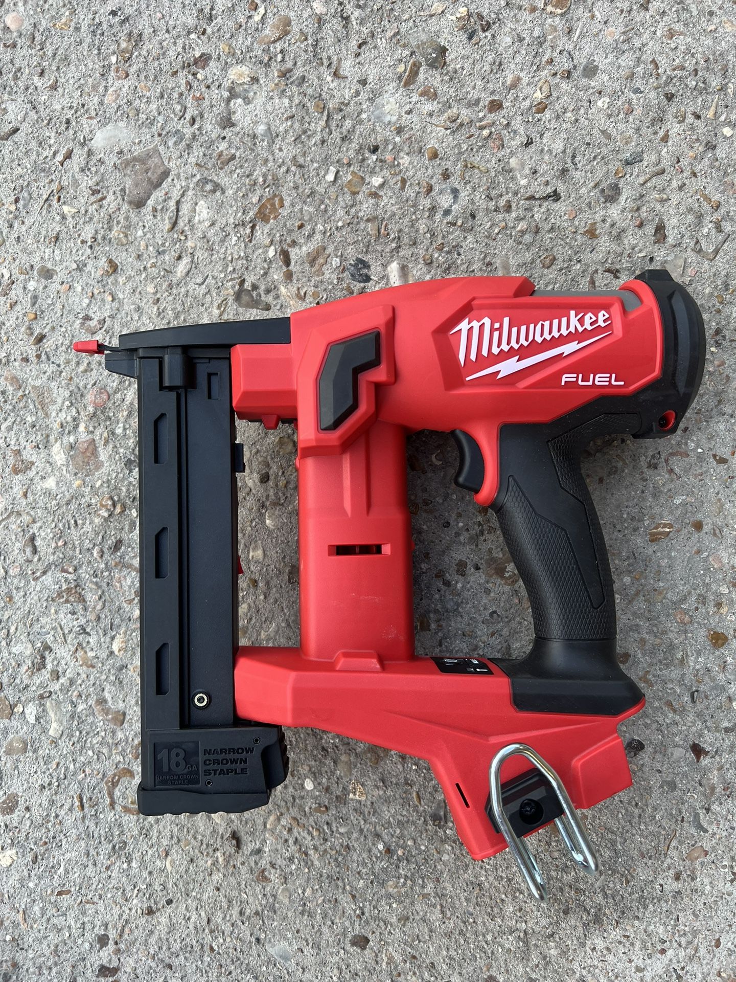 Milwaukee Fuel M18 18ga Stapler (tool Only)