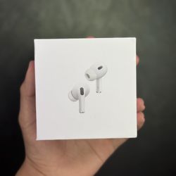 AirPods Pro 2 With Mag Safe Case (USB-C)