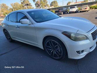 2011 infinity m56 sport
