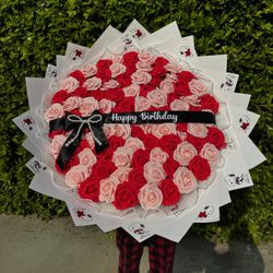 Bouquets, Leis, Sashes & More 