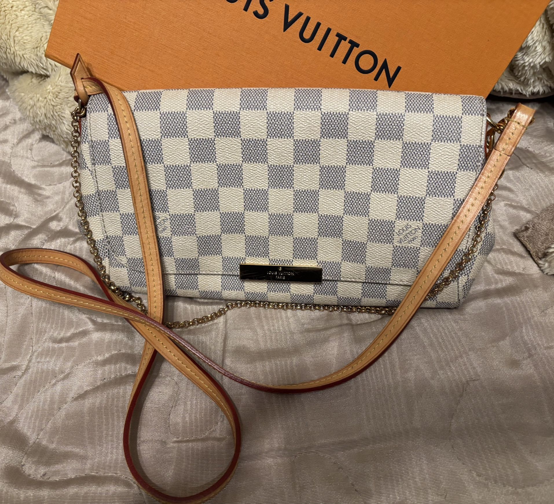 Authentic Louis Vuitton Favorite Crossbody