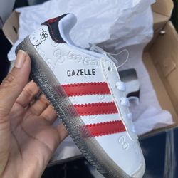 Adidas Hello Kitty Gazelle Sneakers Kids 9C