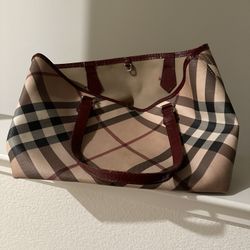 Burberry Purse