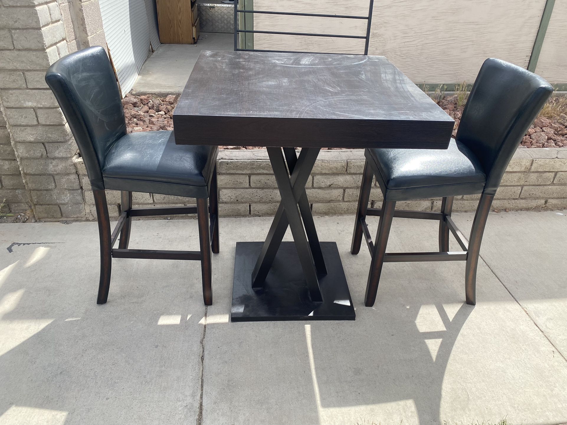 Breakfast Table