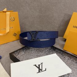 Louis Vuitton men's and women's same belt