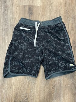 Vuori Banks Shorts