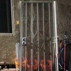 Metal screen door