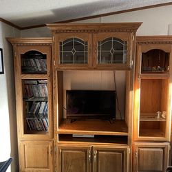 3piece entertainment center(Need gone ASAP)