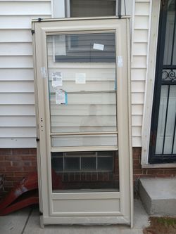 Provia screen door